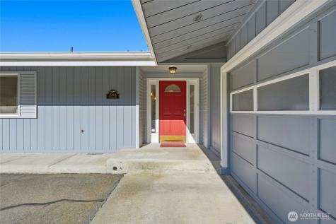2198 Aurora Court Oak Harbor WA 98277