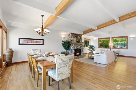 5187 Watauga Beach Drive E Port Orchard WA 98366