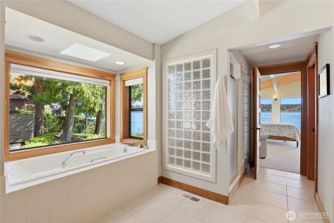 5187 Watauga Beach Drive E Port Orchard WA 98366