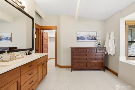 5187 Watauga Beach Drive E Port Orchard WA 98366