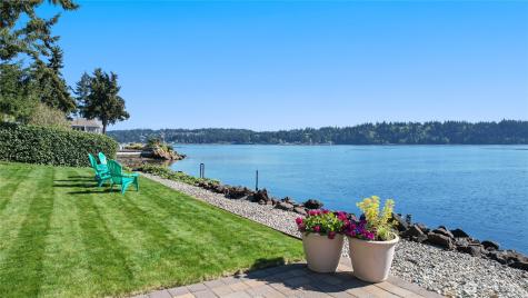 5187 Watauga Beach Drive E Port Orchard WA 98366