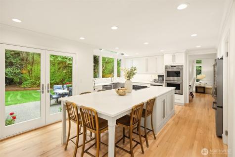 14214 216th Avenue NE Woodinville WA 98077