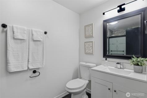 12205 58th Avenue E Puyallup WA 98373