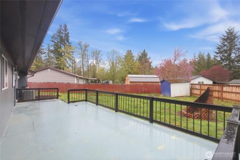 12205 58th Avenue E Puyallup WA 98373
