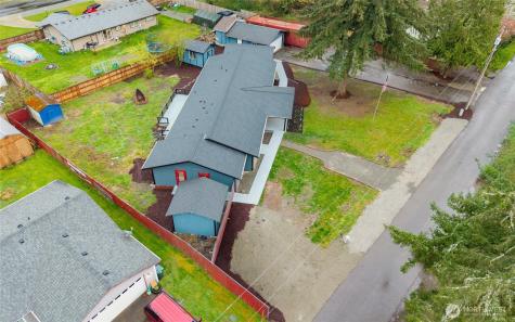 12205 58th Avenue E Puyallup WA 98373