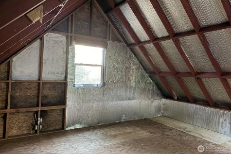 12280 Center Road Quilcene WA 98376