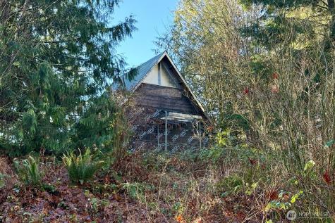 12280 Center Road Quilcene WA 98376