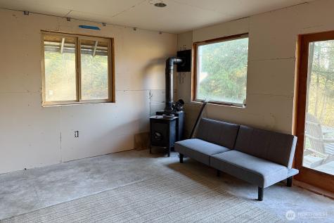 12280 Center Road Quilcene WA 98376