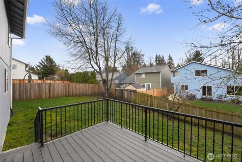 8402 147th St Court E Puyallup WA 98375