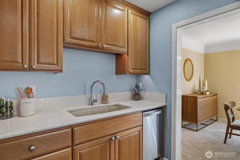 912 N 90th Street Seattle WA 98103