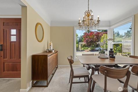 912 N 90th Street Seattle WA 98103