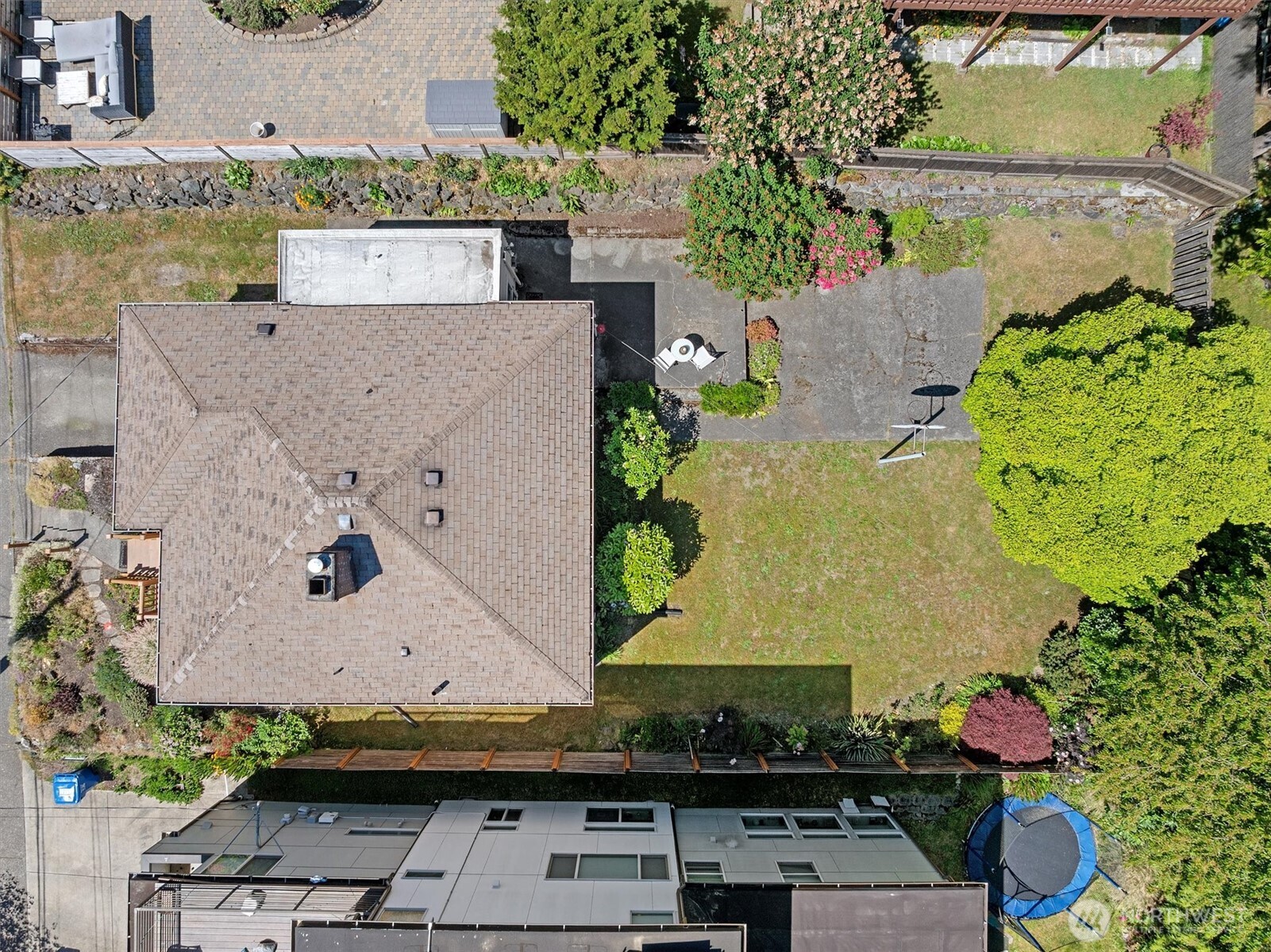 912 N 90th Street Seattle WA 98103