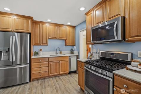 912 N 90th Street Seattle WA 98103