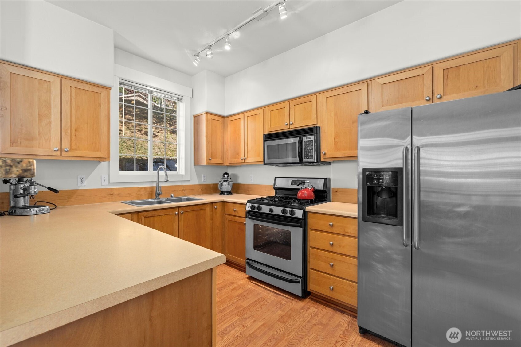 23120 SE Black Nugget Road Issaquah WA 98029