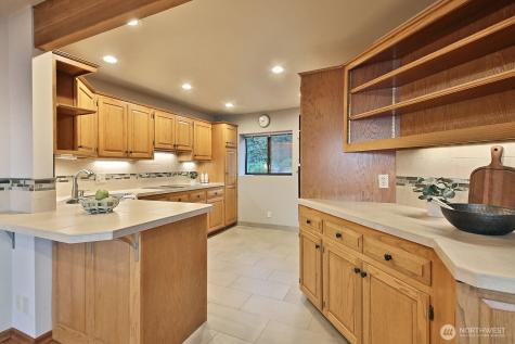 8267 Franklin Road Clinton WA 98236