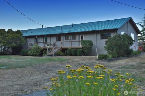 8267 Franklin Road Clinton WA 98236