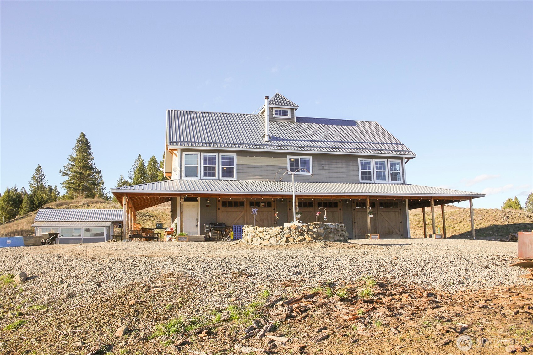 299 Vulcan Mountain Road Curlew WA 99118