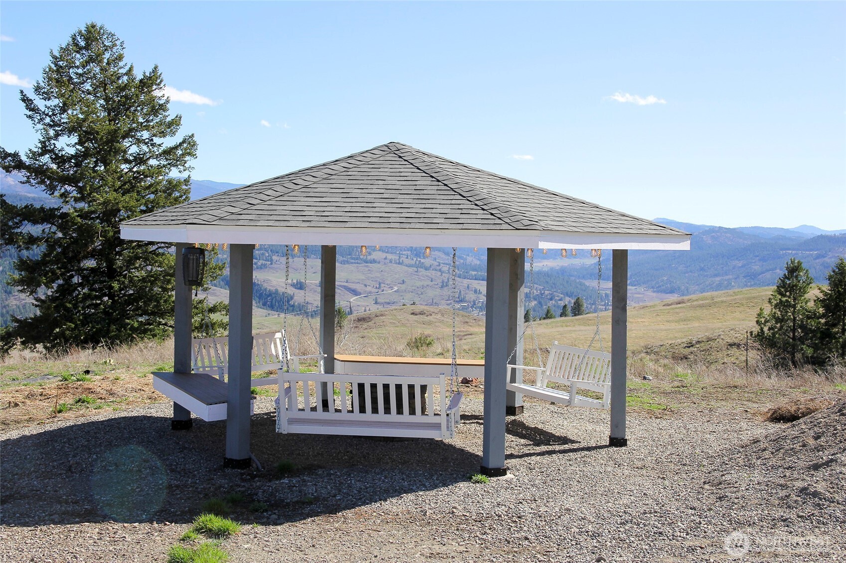 299 Vulcan Mountain Road Curlew WA 99118