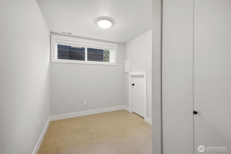 8115 172nd Avenue NE Redmond WA 98052