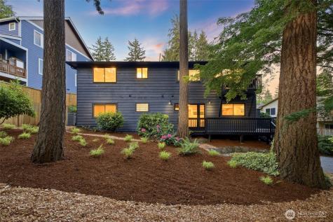 8115 172nd Avenue NE Redmond WA 98052