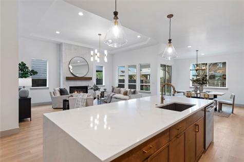 728 Blaine Street Steilacoom WA 98388