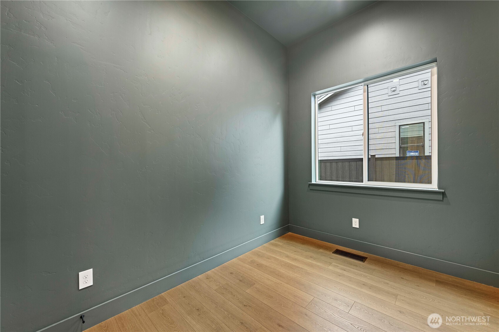 728 Blaine Street Steilacoom WA 98388