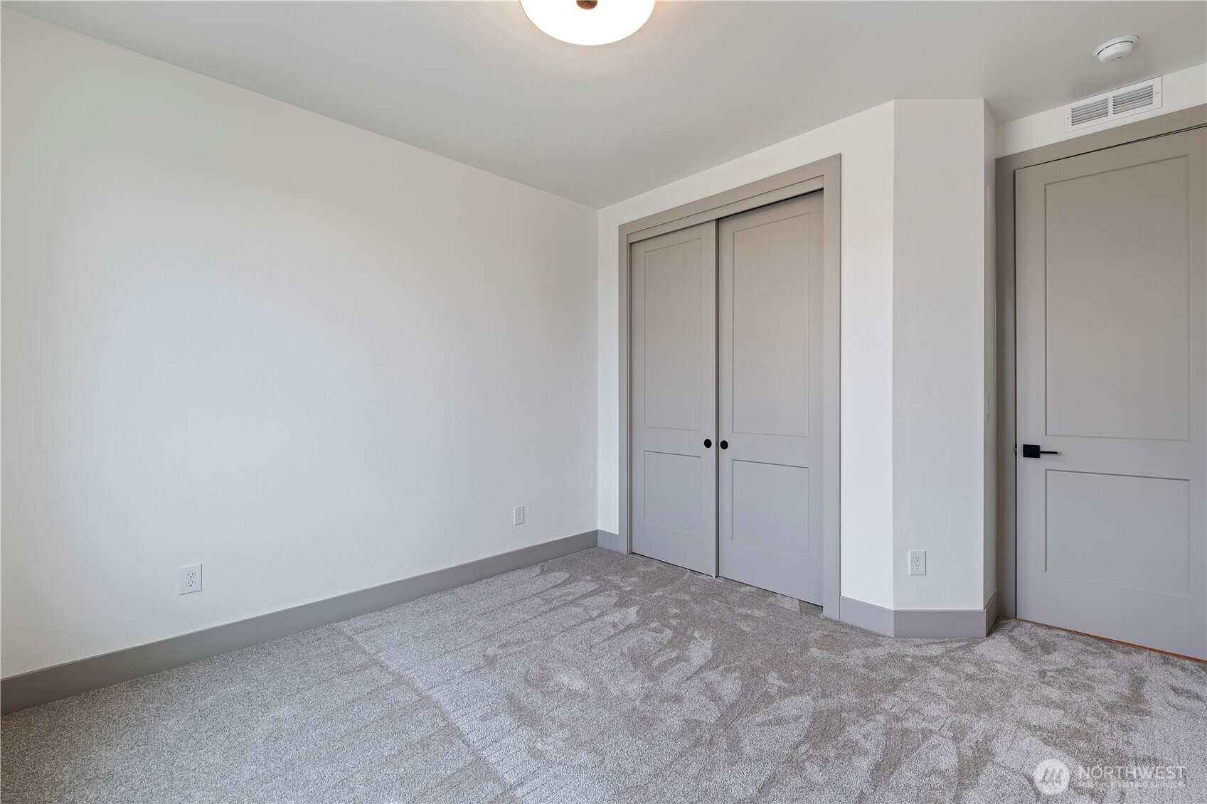 728 Blaine Street Steilacoom WA 98388