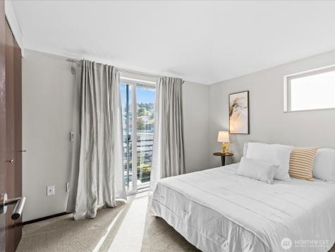 3038 61st Avenue SW Seattle WA 98116