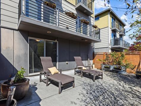 3038 61st Avenue SW Seattle WA 98116