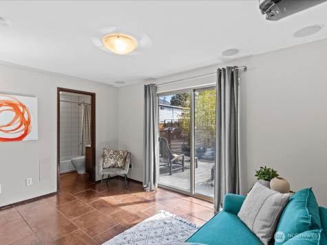 3038 61st Avenue SW Seattle WA 98116