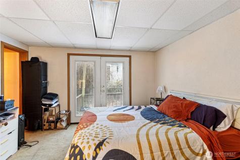 624 E Division Lane Tacoma WA 98404