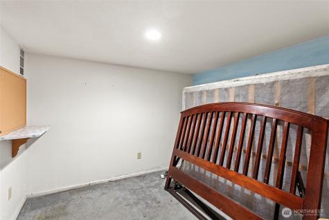 624 E Division Lane Tacoma WA 98404