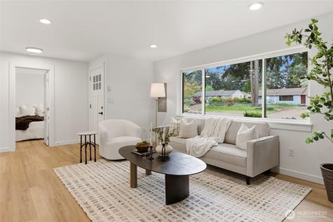 22605 60th Avenue W Mountlake Terrace WA 98043