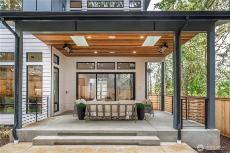 7356 151st Avenue NE Redmond WA 98052