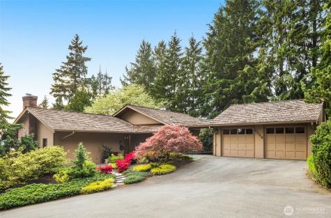 8440 W Mercer Way Mercer Island WA 98040
