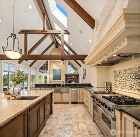 745 250th Lane NE Sammamish WA 98074