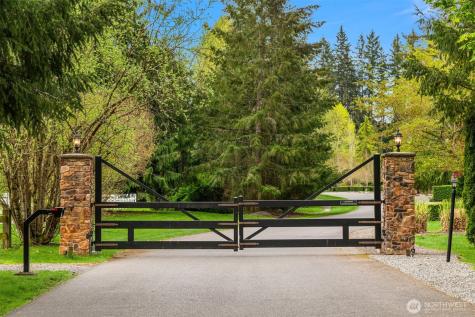 745 250th Lane NE Sammamish WA 98074