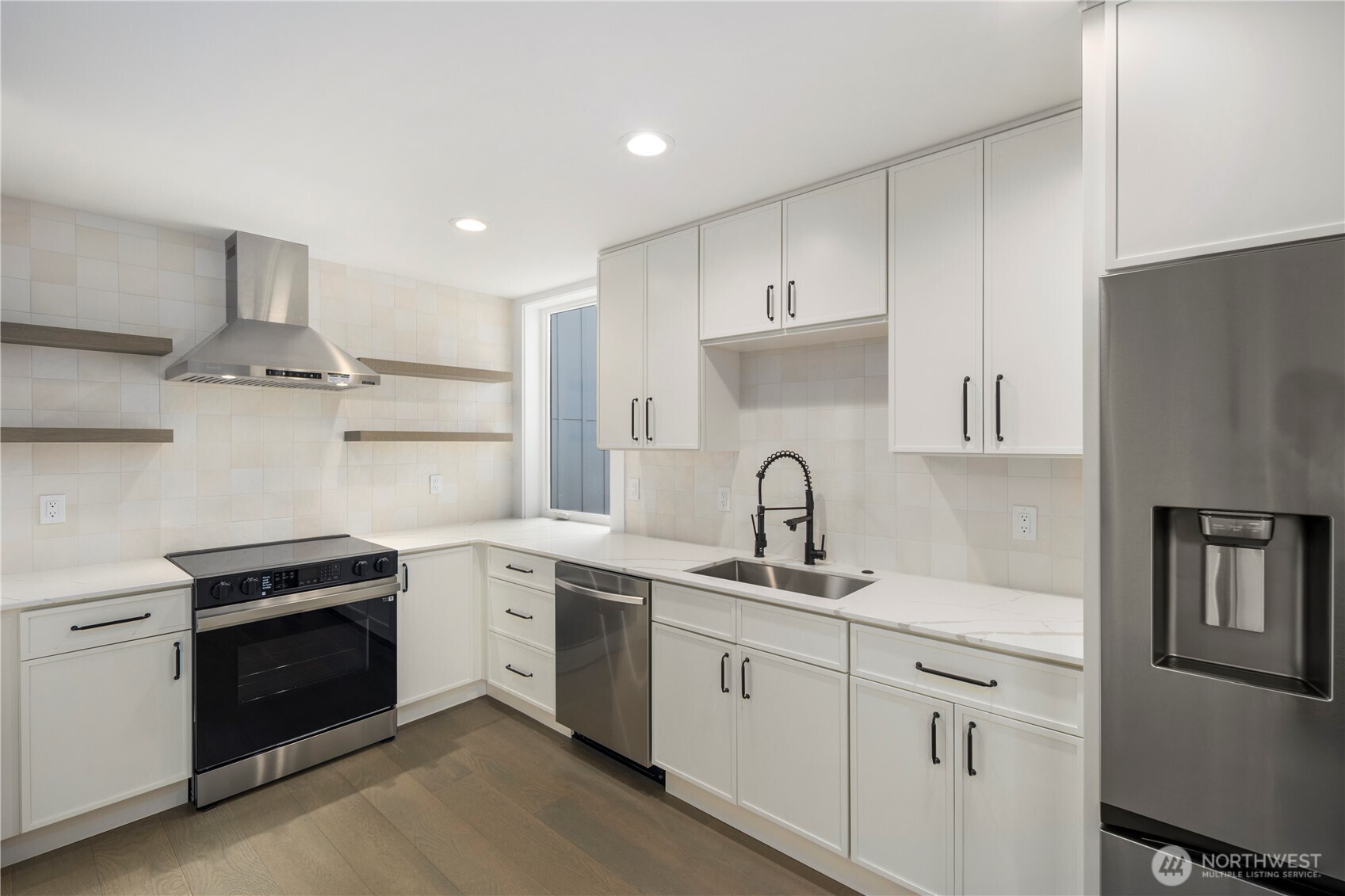 516 N 102nd Street Seattle WA 98133