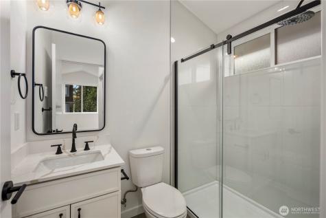 516 N 102nd Street Seattle WA 98133