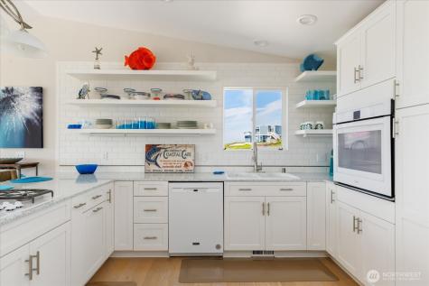 724 Hacienda Drive Coupeville WA 98239