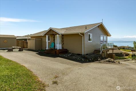 724 Hacienda Drive Coupeville WA 98239