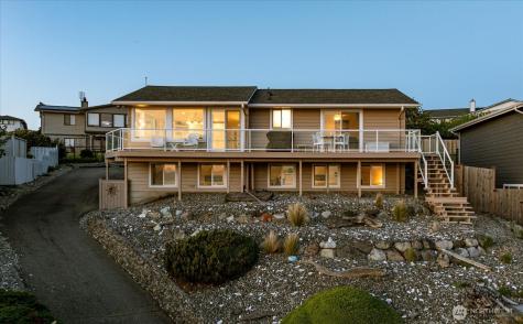 724 Hacienda Drive Coupeville WA 98239