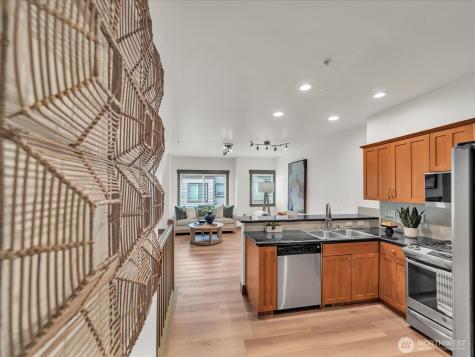 2115 201st Place SE Bothell WA 98012