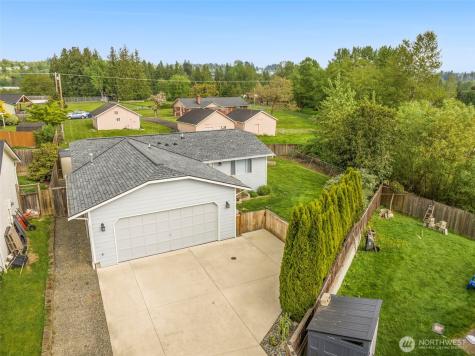 9733 65th Drive NE Marysville WA 98270