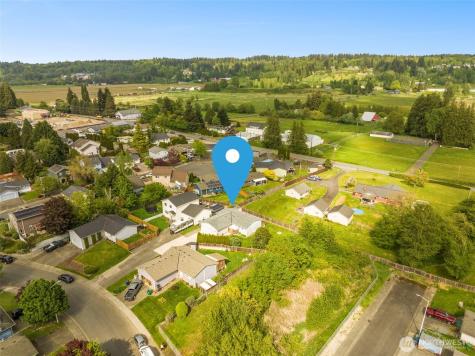 9733 65th Drive NE Marysville WA 98270