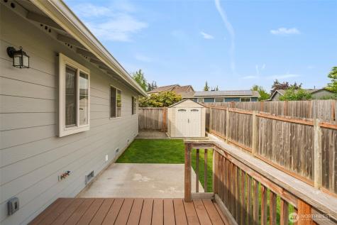 9733 65th Drive NE Marysville WA 98270