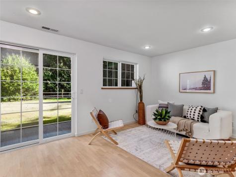 931 Jolie Way Port Townsend WA 98368