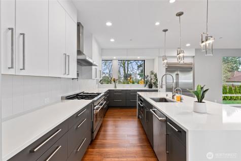 30220 23rd Avenue SW Federal Way WA 98023