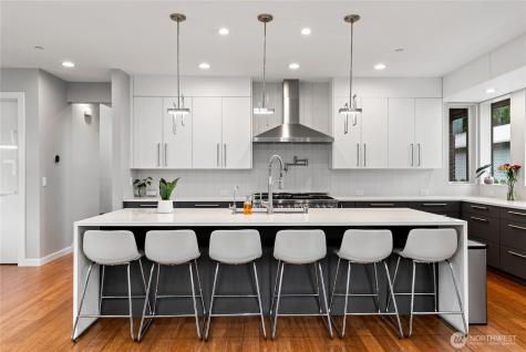 30220 23rd Avenue SW Federal Way WA 98023