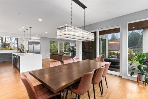 30220 23rd Avenue SW Federal Way WA 98023